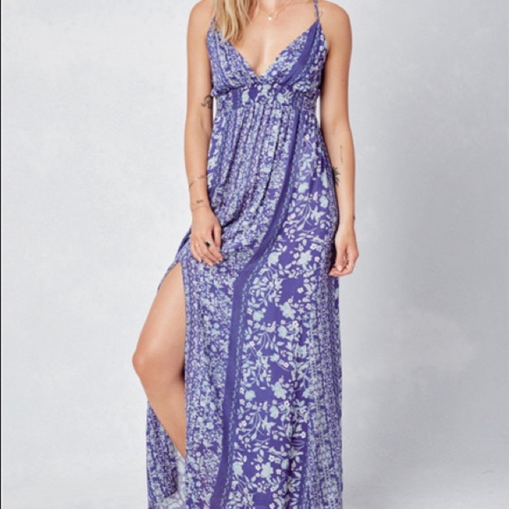 Love stitch blue floral dress